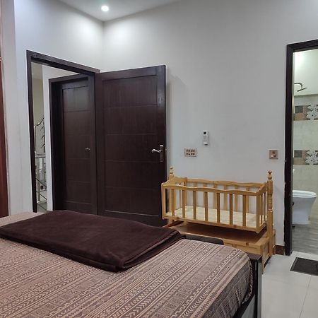 Fully Serviced Holiday Home Near Lahore Ring Road Eksteriør bilde