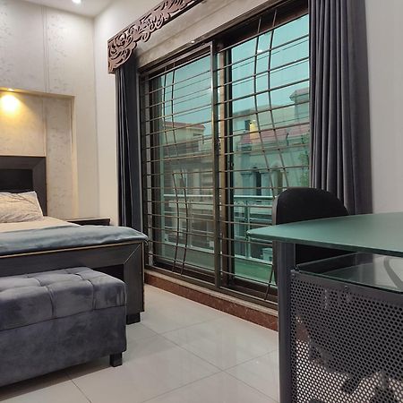 Fully Serviced Holiday Home Near Lahore Ring Road Eksteriør bilde