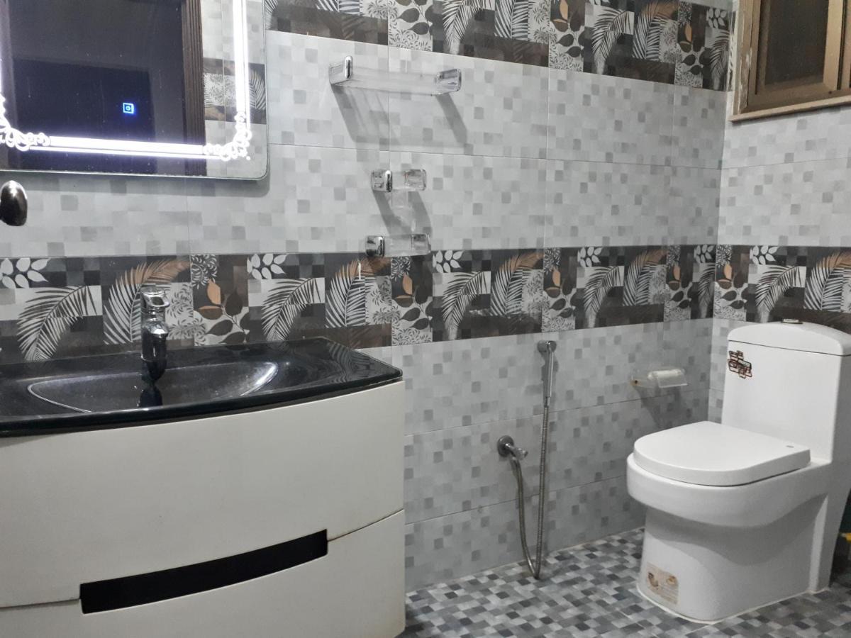 Fully Serviced Holiday Home Near Lahore Ring Road Eksteriør bilde