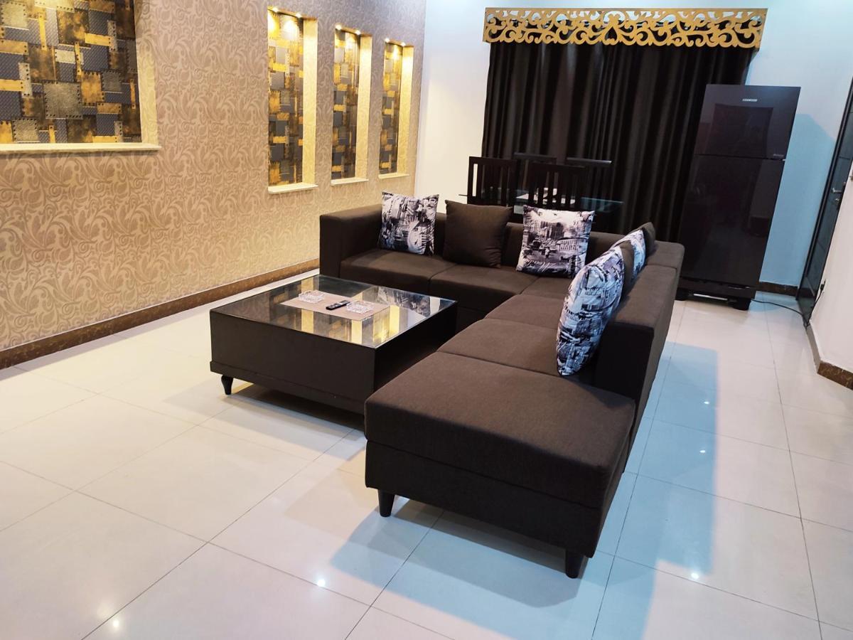 Fully Serviced Holiday Home Near Lahore Ring Road Eksteriør bilde