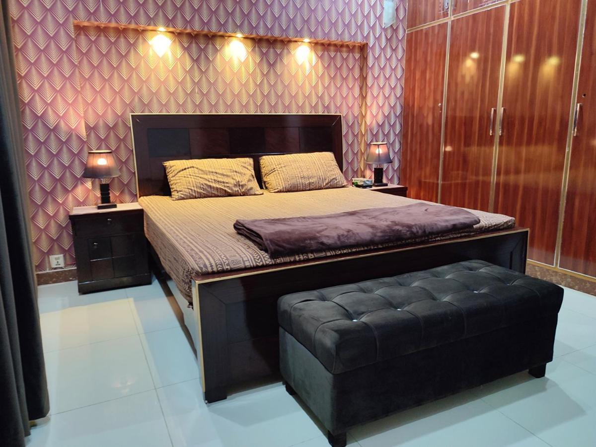 Fully Serviced Holiday Home Near Lahore Ring Road Eksteriør bilde
