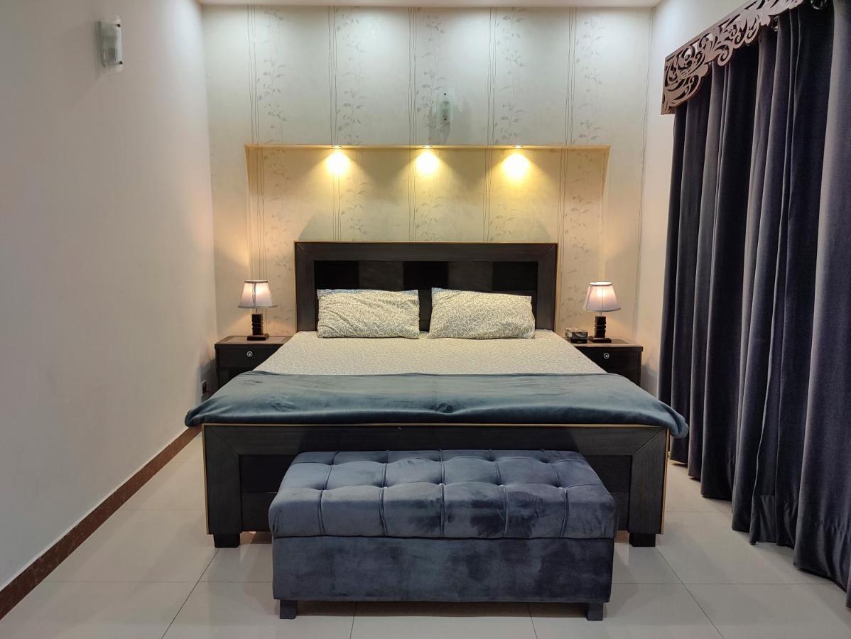 Fully Serviced Holiday Home Near Lahore Ring Road Eksteriør bilde