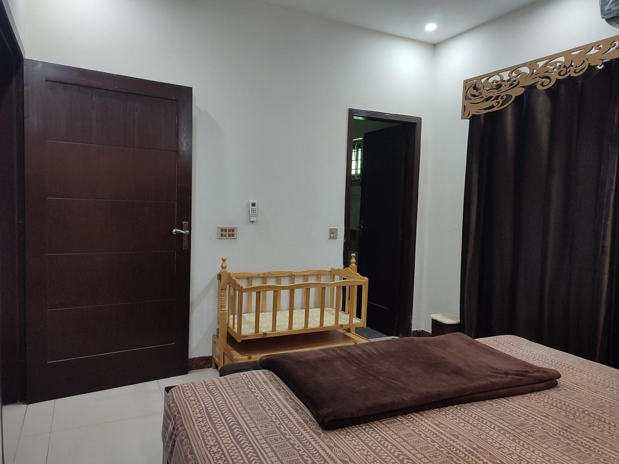 Fully Serviced Holiday Home Near Lahore Ring Road Eksteriør bilde