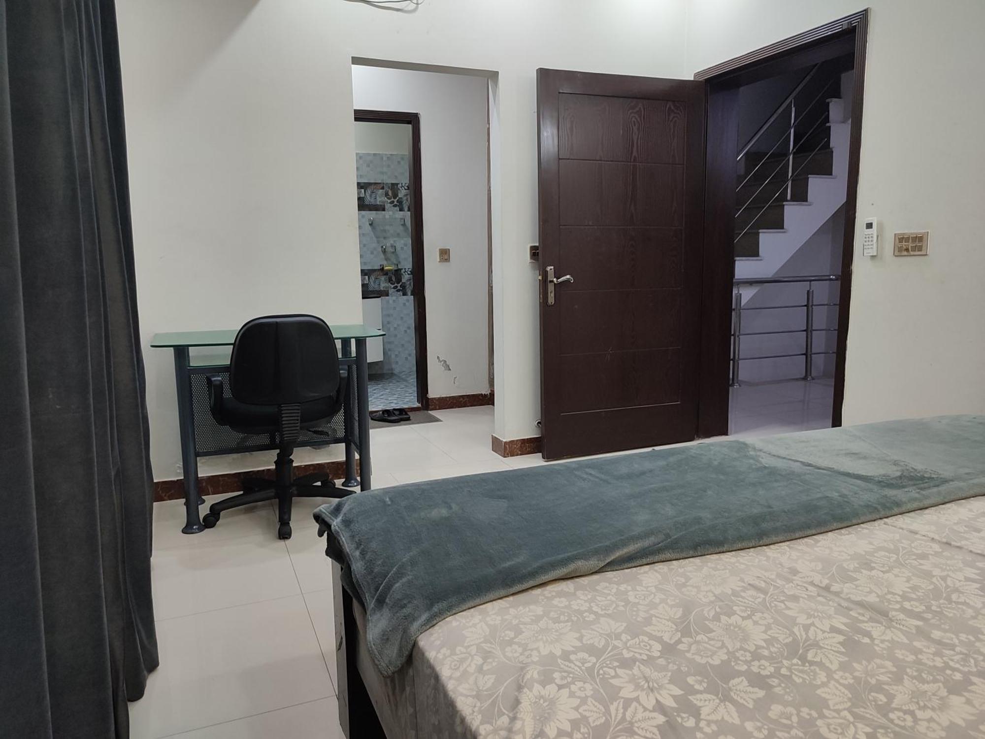 Fully Serviced Holiday Home Near Lahore Ring Road Eksteriør bilde