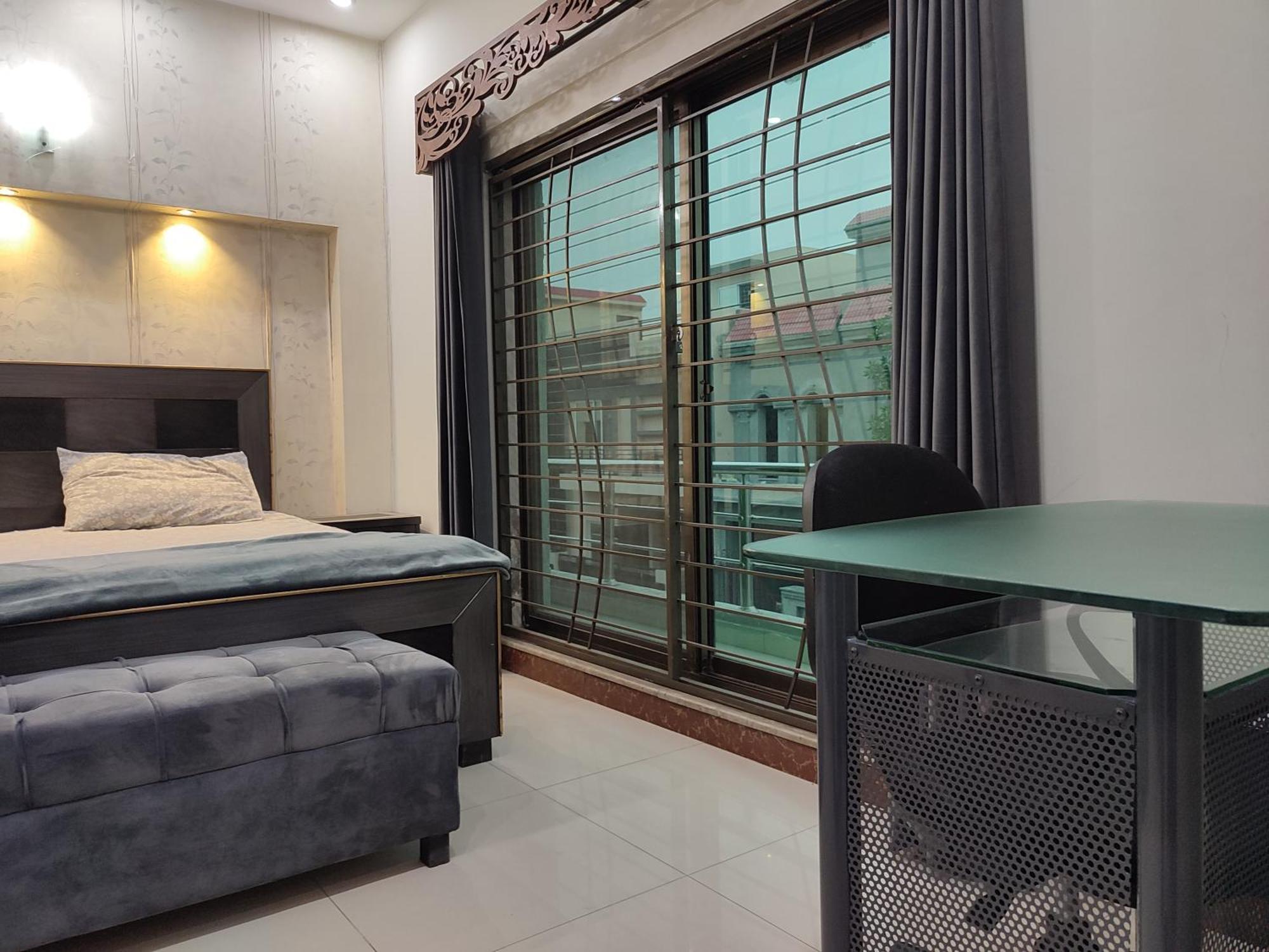 Fully Serviced Holiday Home Near Lahore Ring Road Eksteriør bilde